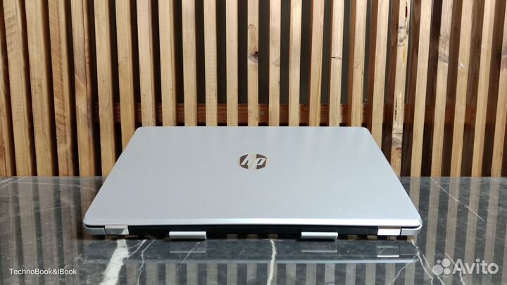 Игровой ноутбук HP 15-bw522ur на SSD