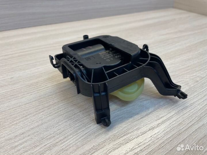 Привод заслонки отопителя Volkswagen Polo