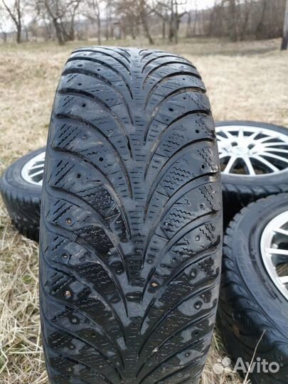 Goodyear UltraGrip Extreme 205/55 R16 91