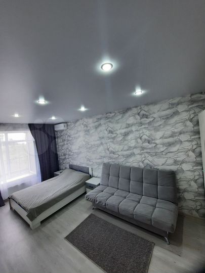 1-к. квартира, 40 м², 1/8 эт.