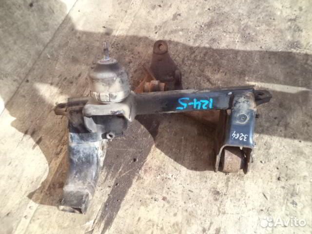 Рычаг передний левый верхний Jeep Liberty 1 (KJ)