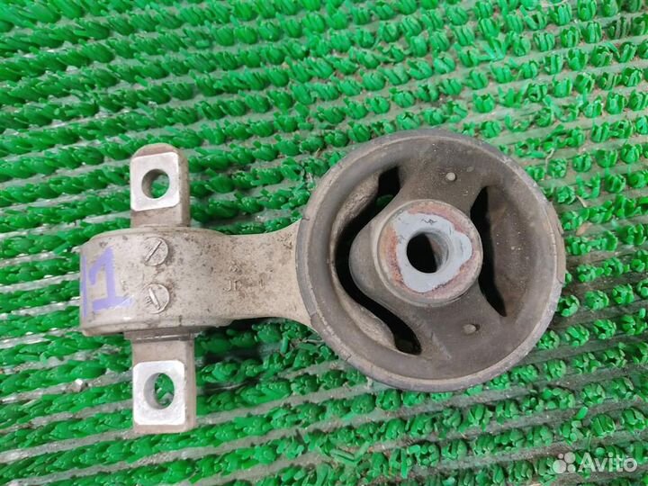 Опора (подушка) двигателя задняя Honda Civic 5D