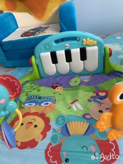 Детский развивающий музыкальный коврик fisherprice