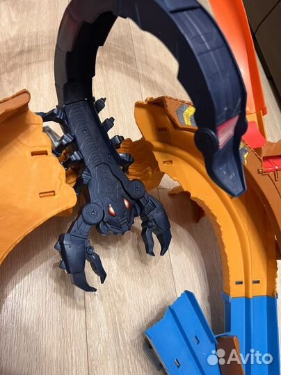 Гоночный трек hot wheels