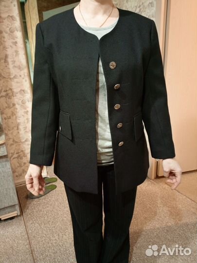 Платье и пиджак