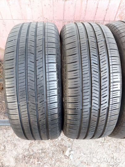 Nexen N Fera RU1 215/55 R17 94V