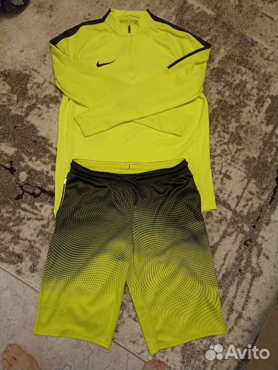 Футбольная форма nike