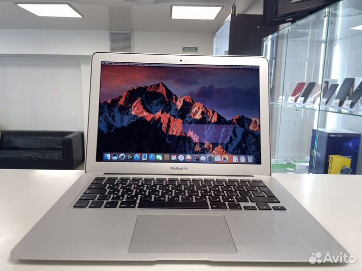 Apple MacBook air 13 mid 2011