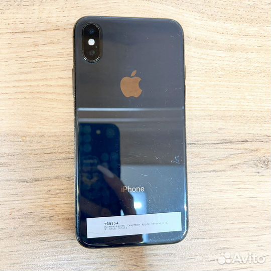 iPhone X, 64 ГБ