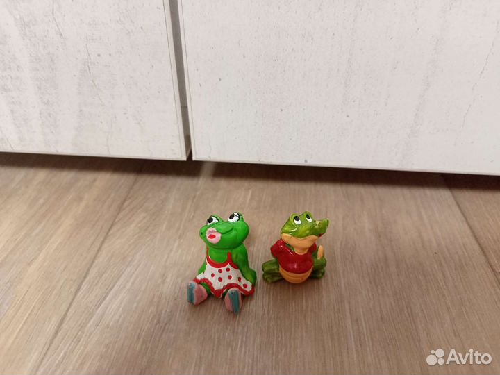 Игрушки из киндер сюрприза и Растишки