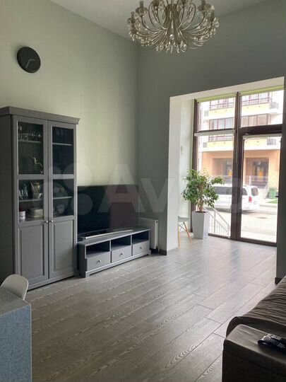 3-к. квартира, 80 м², 1/5 эт.