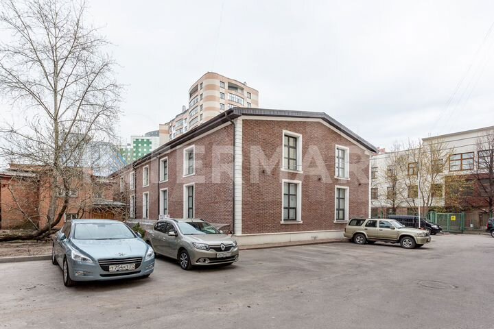 Продам здание, 986 м²