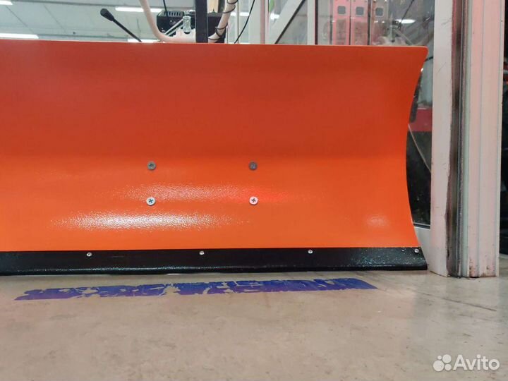 Поворотная лопата Электромаш для снега