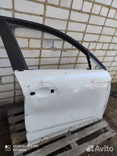 Передняя правая дверь Renault arkana под ремонт
