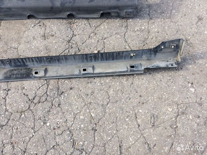 Накладка порога правая Subaru XV GP