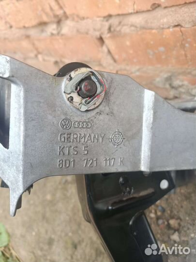 Педаль тормоза Audi A6 C5