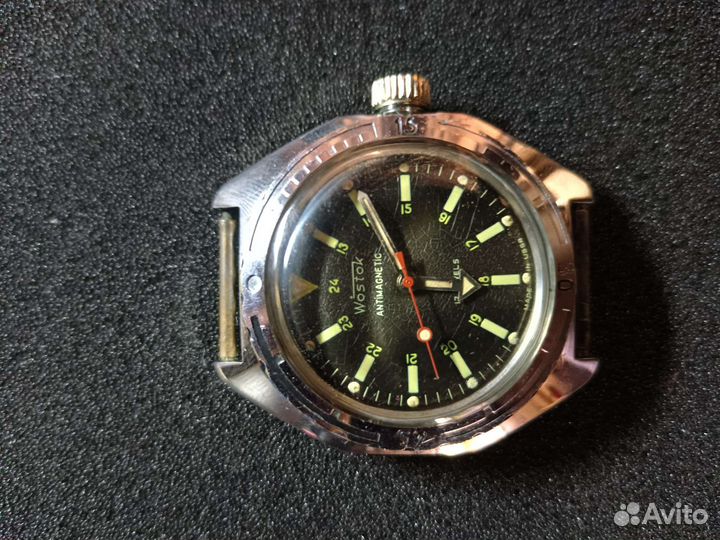 Часы наручные