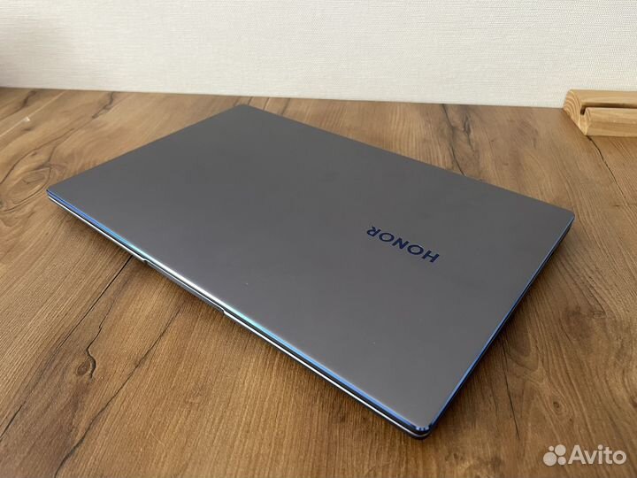 Ноутбук Honor MagicBook 15 AMD Ryzen 5 5500U