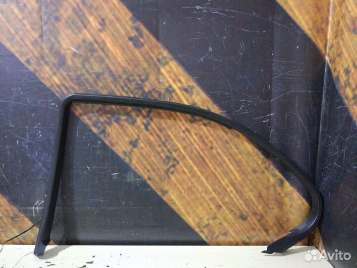 Обшивка двери задняя правая Bmw 525I E39 M52TU