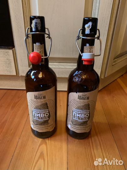 Бутылка с бугельной пробкой