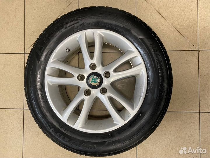 Колеса Skoda Octavia 195/65 R15 лето