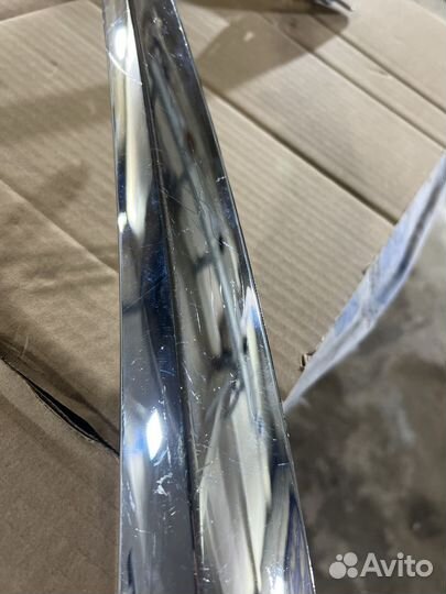 Молдинг решетки радиатора лексус es