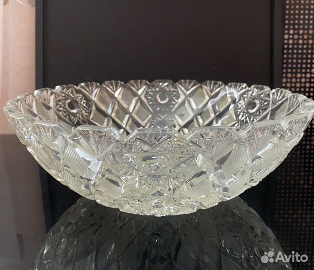 Хрустальная ваза