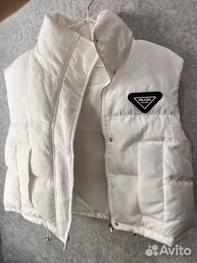 Жилетка женская