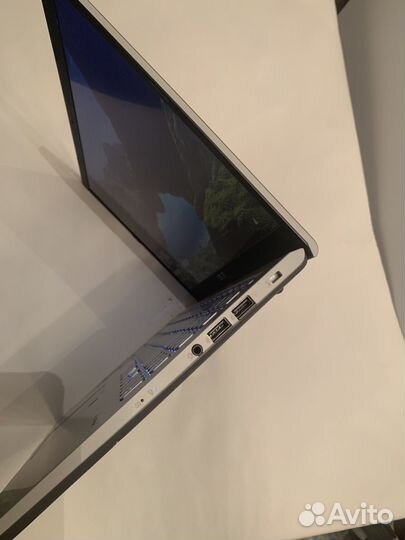 Ноутбук vivobook X151E