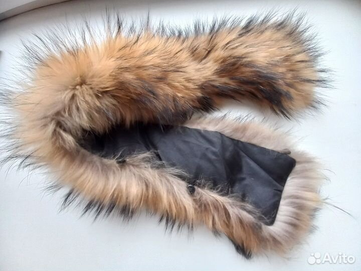 Меховой воротник из енота (новые)