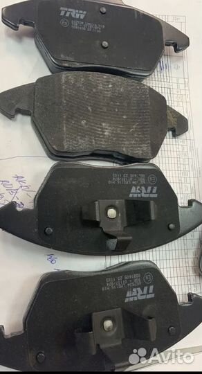 Колодки тормозные передние VAG (Audi, Skoda, VW)