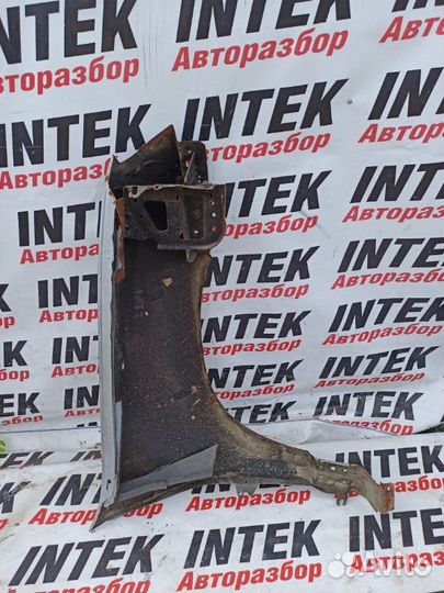 Крыло переднее левое Renault Duster 2.0 2013