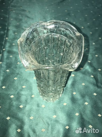 Хрустальные вазы