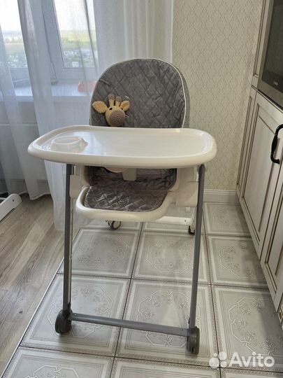 Стульчик для кормления Happy Baby Berny classic
