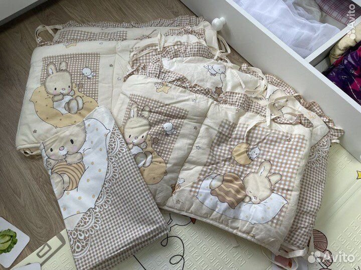 Бортики на детскую кроватку