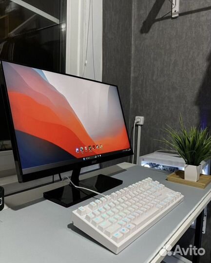 Безрамочный монитор 24 дюйма acer