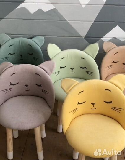 Детский стол и стул