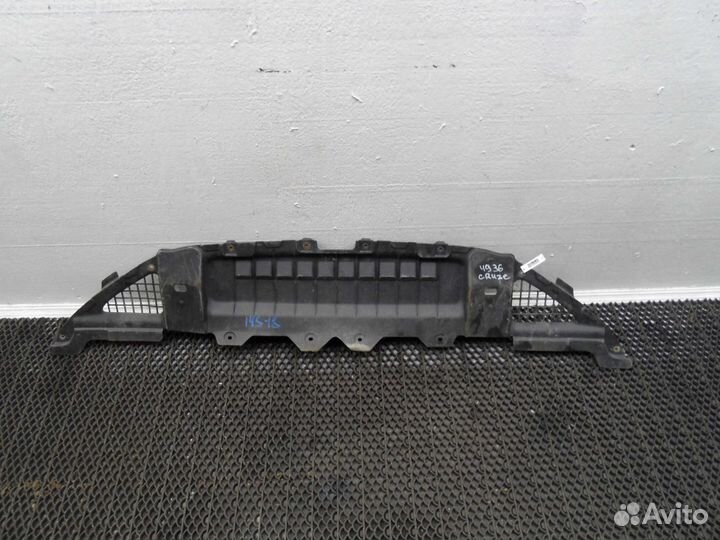 Дефлектор радиатора Chevrolet Cruze J300 95212249