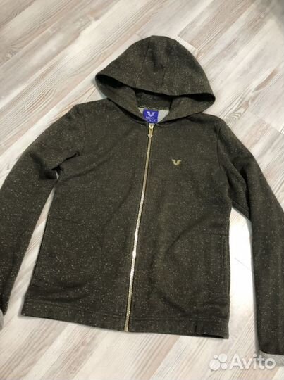 Женский спортивный костюм