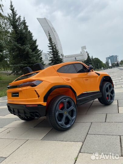 Детский электромобиль urus 4wd