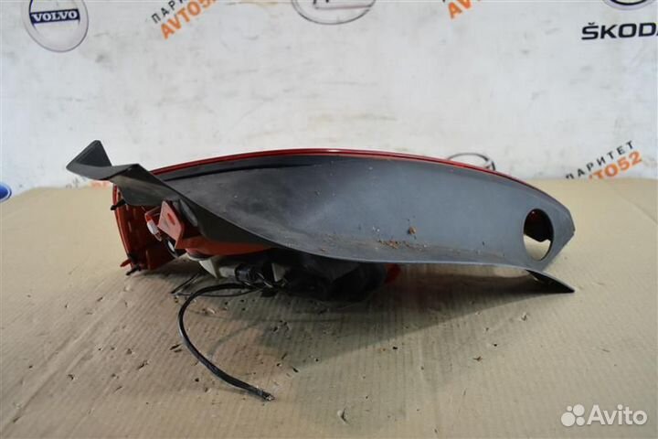 Фонарь задний правый Renault Megane хетч K4J 1.4