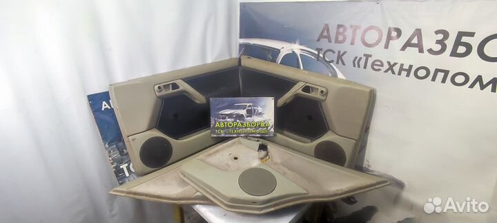 Дверные карты Volkswagen Golf 3