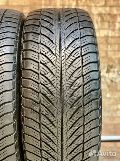 Goodyear UltraGrip 8 Performance 245/45 R18