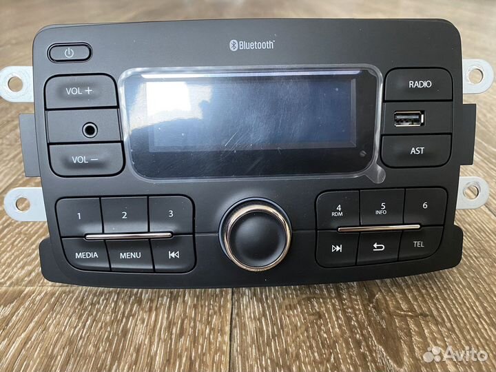 Магнитола лада иксрей,новая