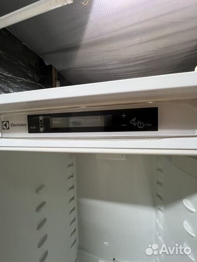 Холодильник electrolux бу встройка