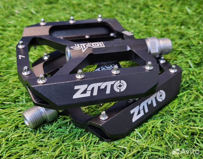 Педали для велосипеда