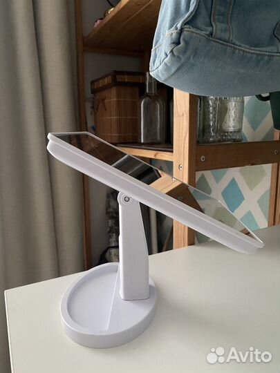 Зеркало с подсветкой