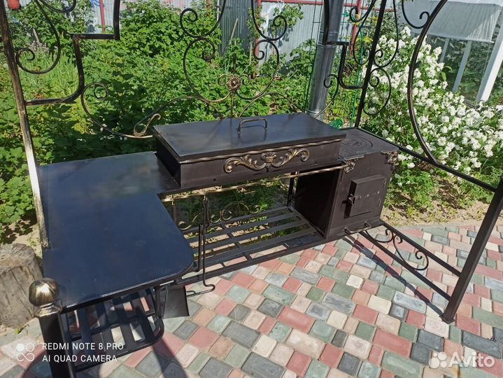 Кованый мангал с печкой и дымоходом