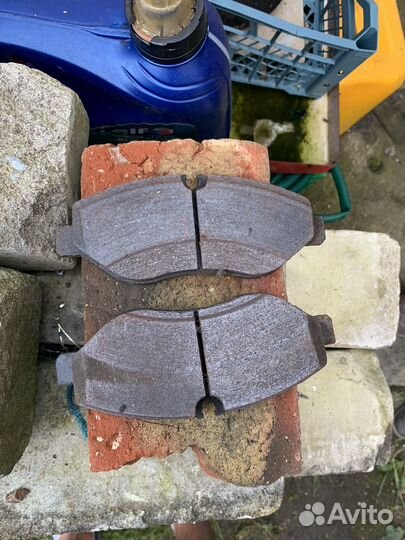 Тормозные колодки мерседес спринтер 311