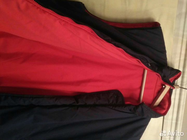 Жилетка безрукавка